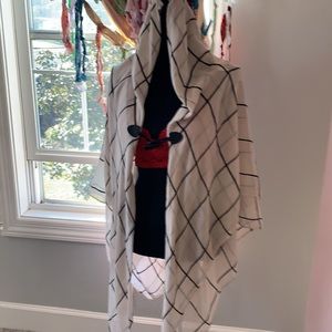 Hooded open cardigan cape size medium